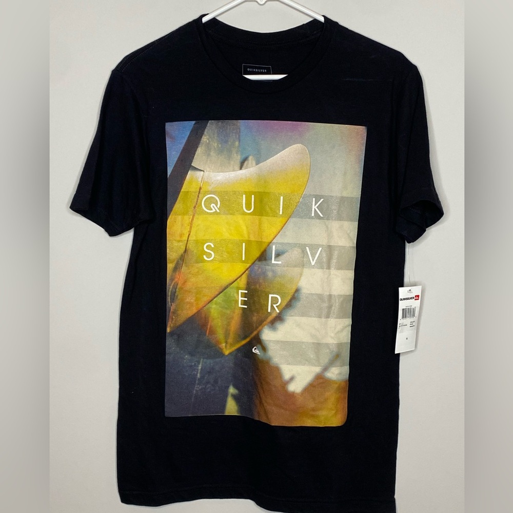 Quicksilver T-shirt Size S Hoyo Fins Graphic Y2K Surfer Skater Grunge Athleisure